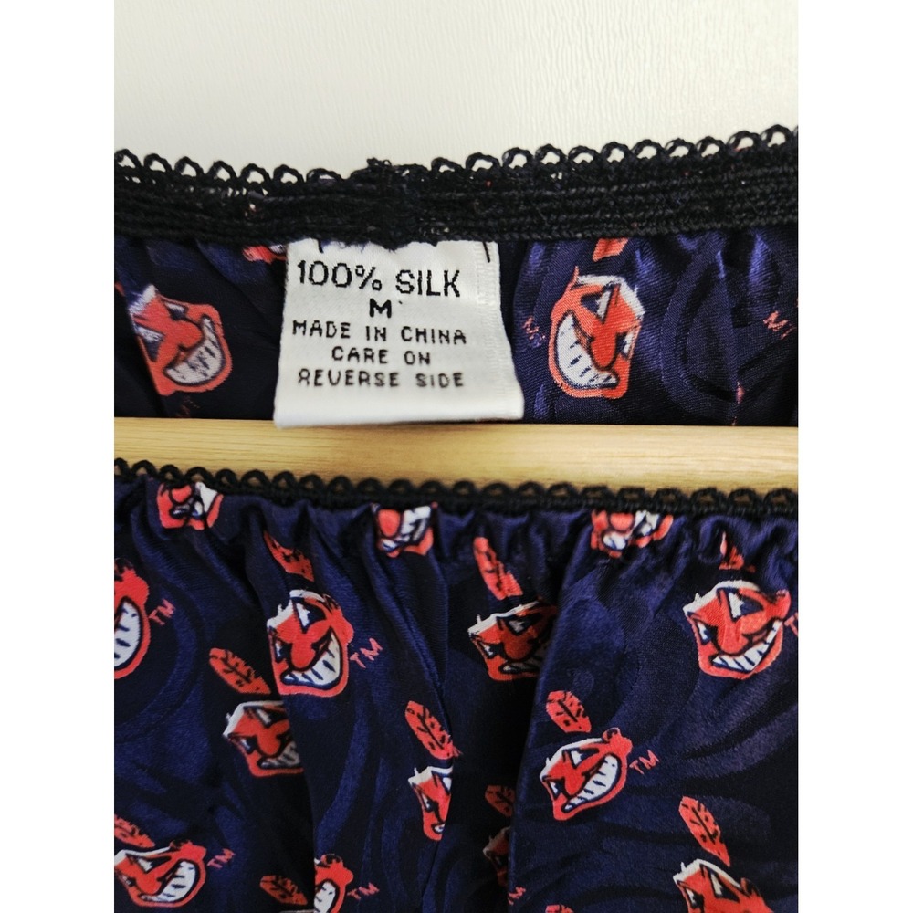 MINT Vtg Cleveland Indians Chief Wahoo 3pc 100% Silk Pajama Set Robe Cami NWOT M - Picture 9 of 9